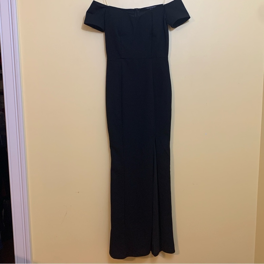 Haute Monde | NWT Black Off Shoulder Bodycon Sweetheart Unlined Slit Dress S
